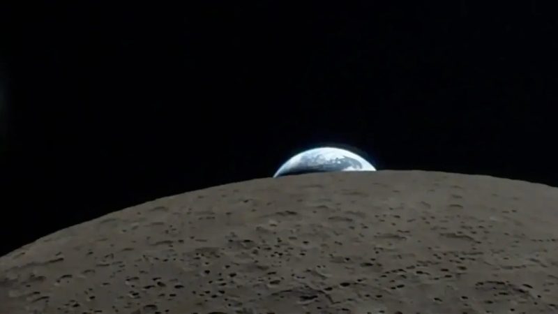 Artemis II: astronauta da missão captura cena inédita com iPhone 17 Pro Max