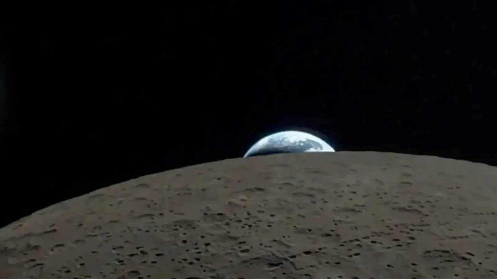 Artemis II: astronauta da missão captura cena inédita com iPhone 17 Pro Max