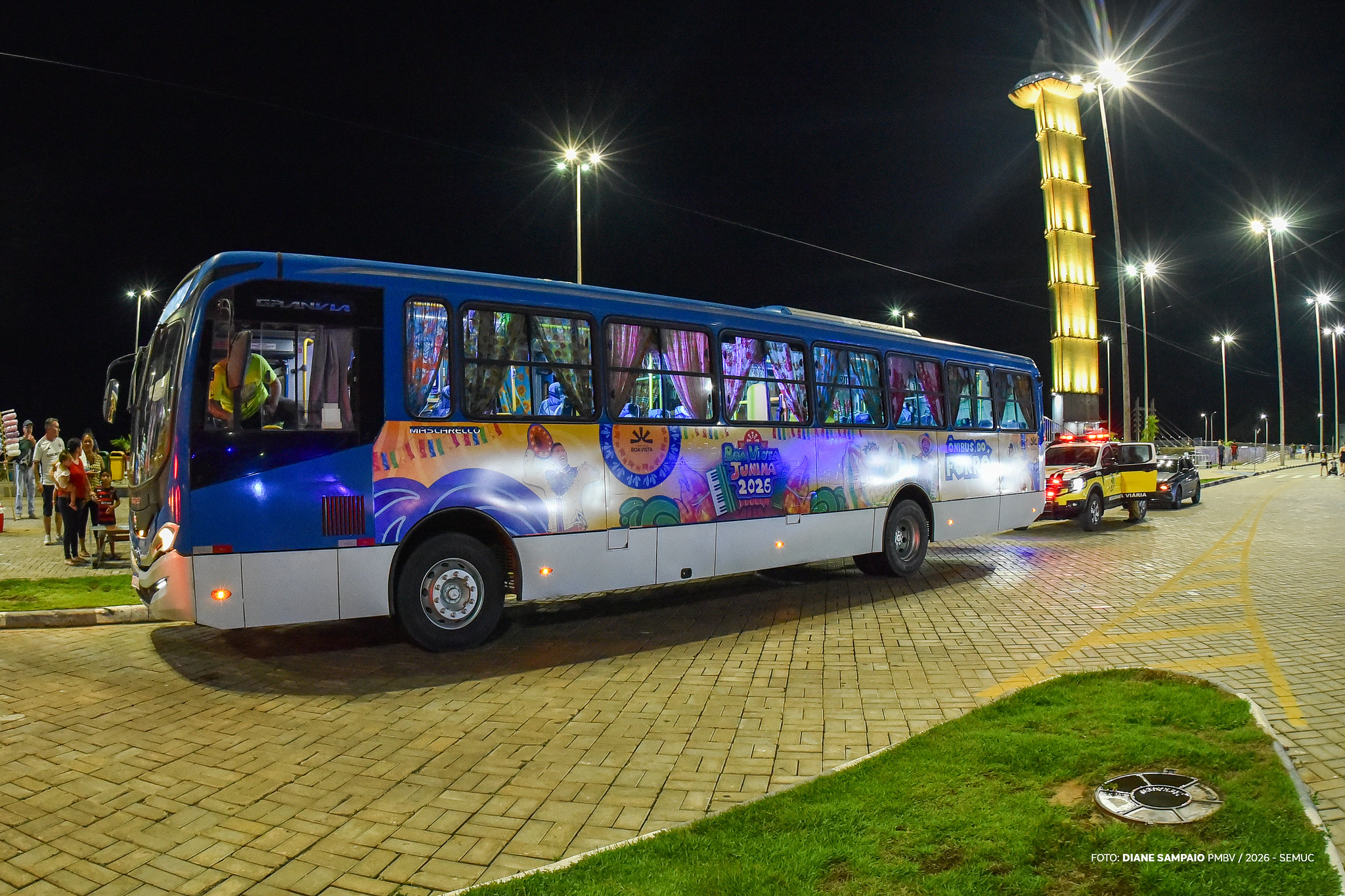1780649962 481 Onibus do Forro leva arraial amazonico por Boa Vista