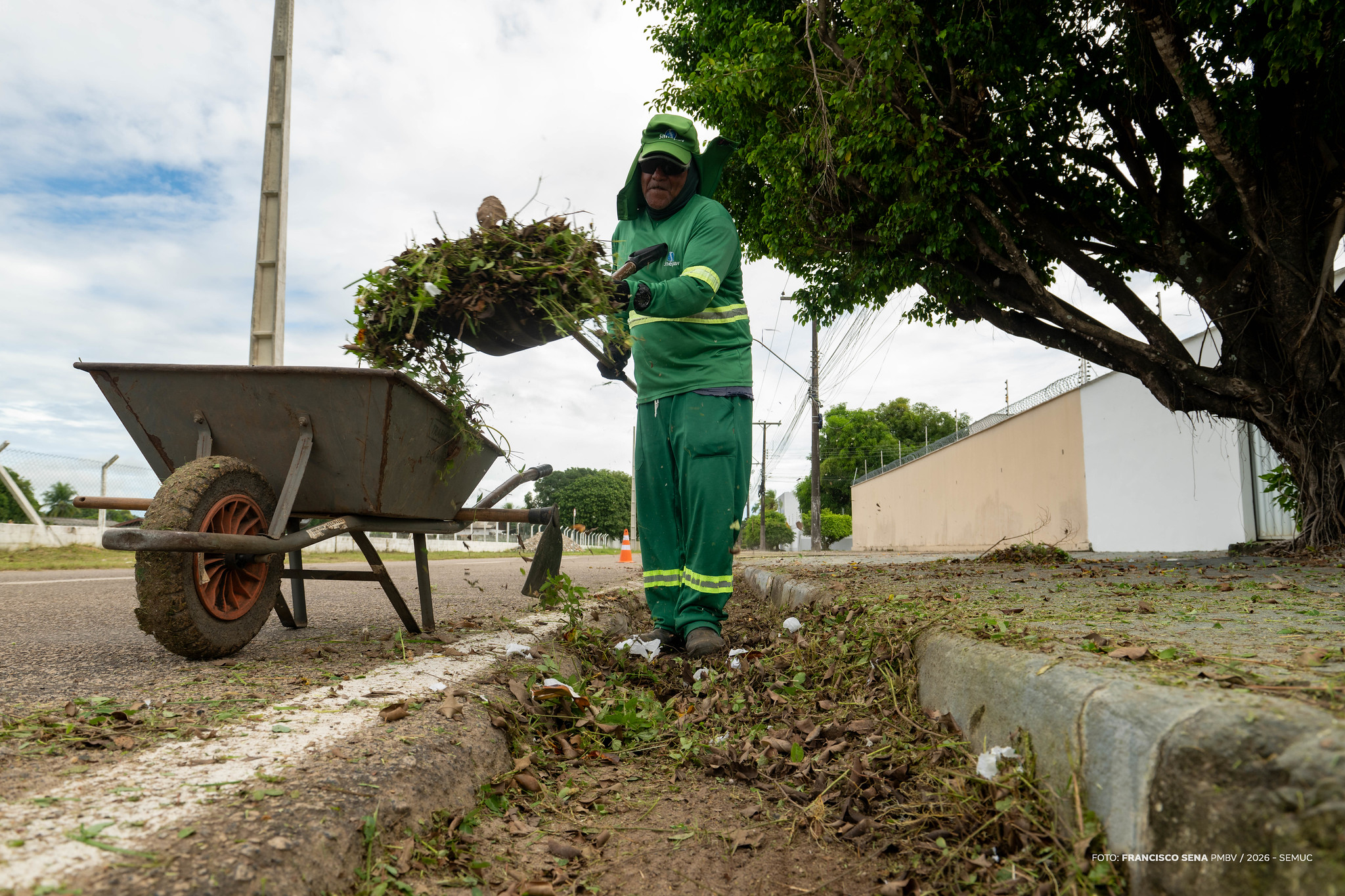 1781142113 173 Limpeza urbana continua em varias regioes de Boa Vista