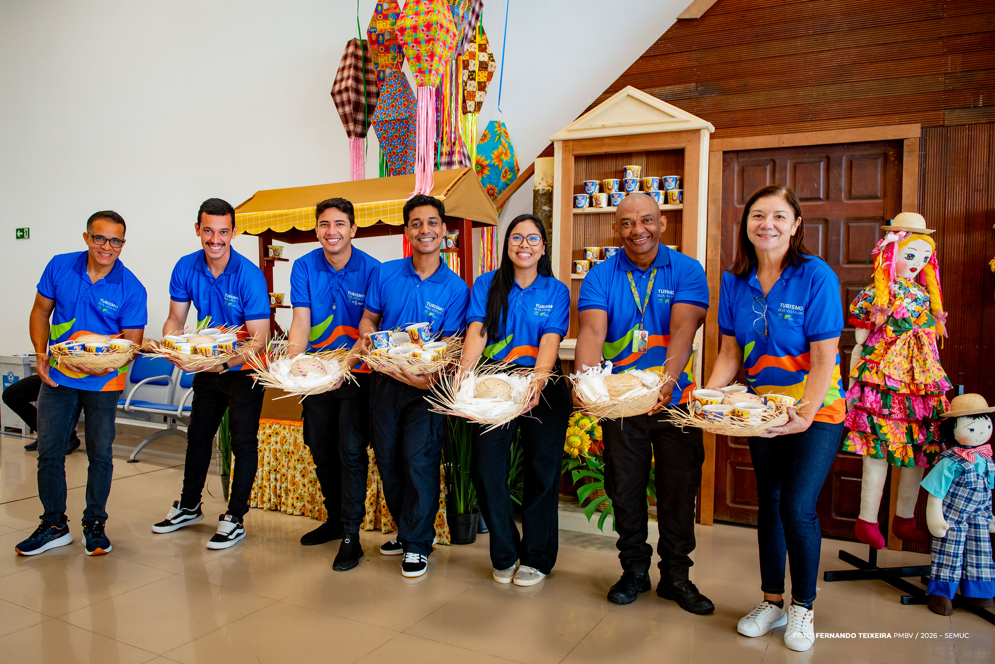 1781330233 946 Aeroporto de Boa Vista recebe passageiros com festa junina