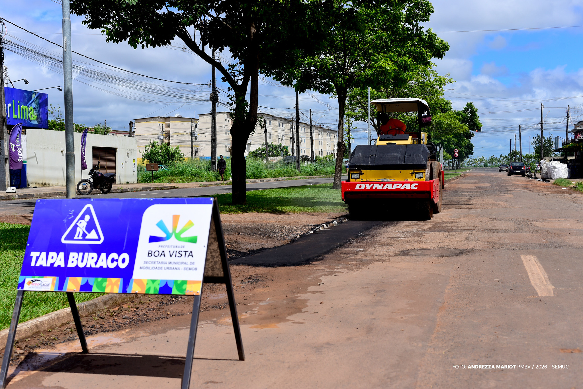 1781373540 908 Operacao tapa buraco recupera vias e melhora mobilidade na cidade