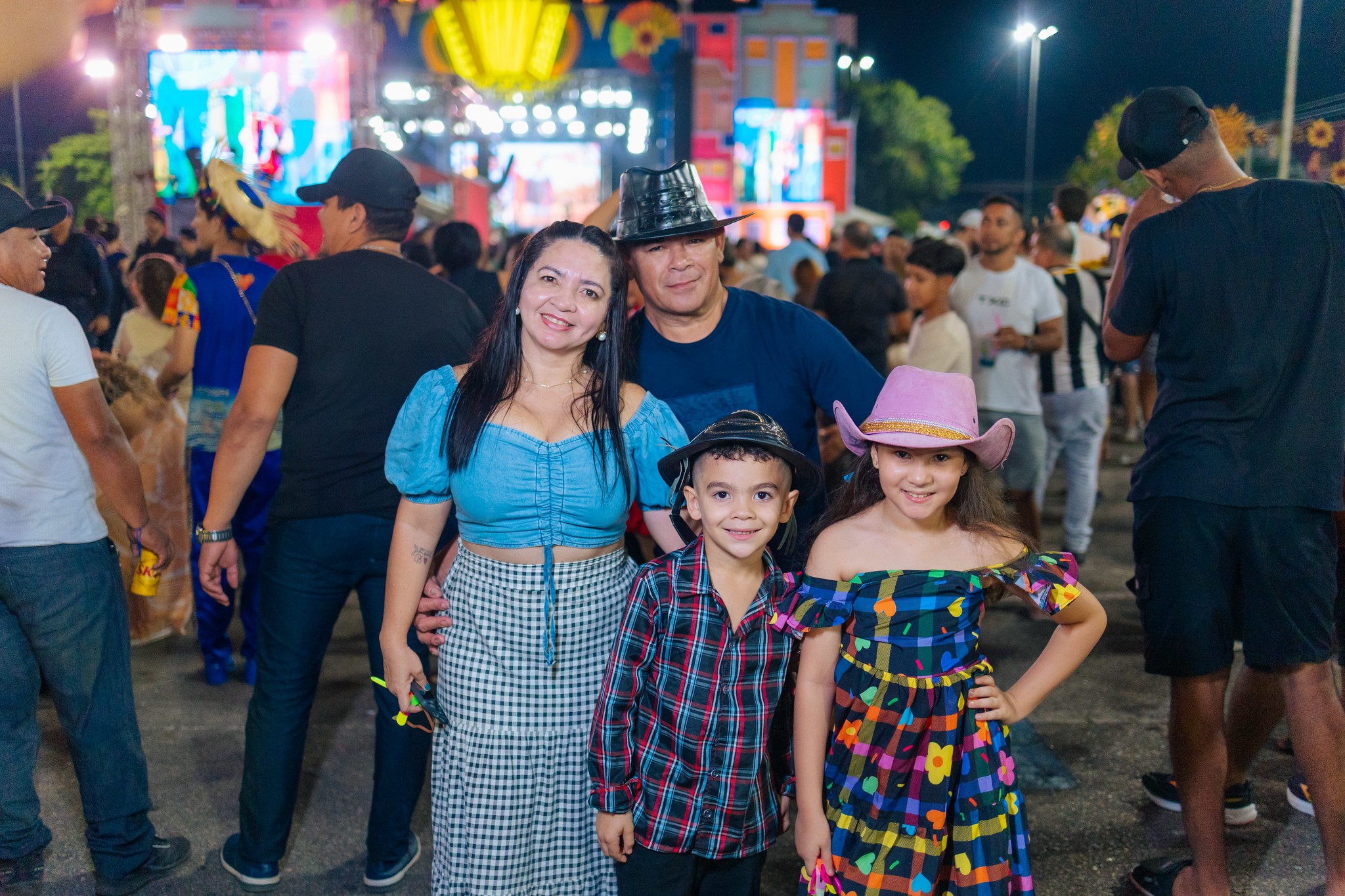 1781923446 522 Dorgival Dantas emociona 65 mil no Boa Vista Junina