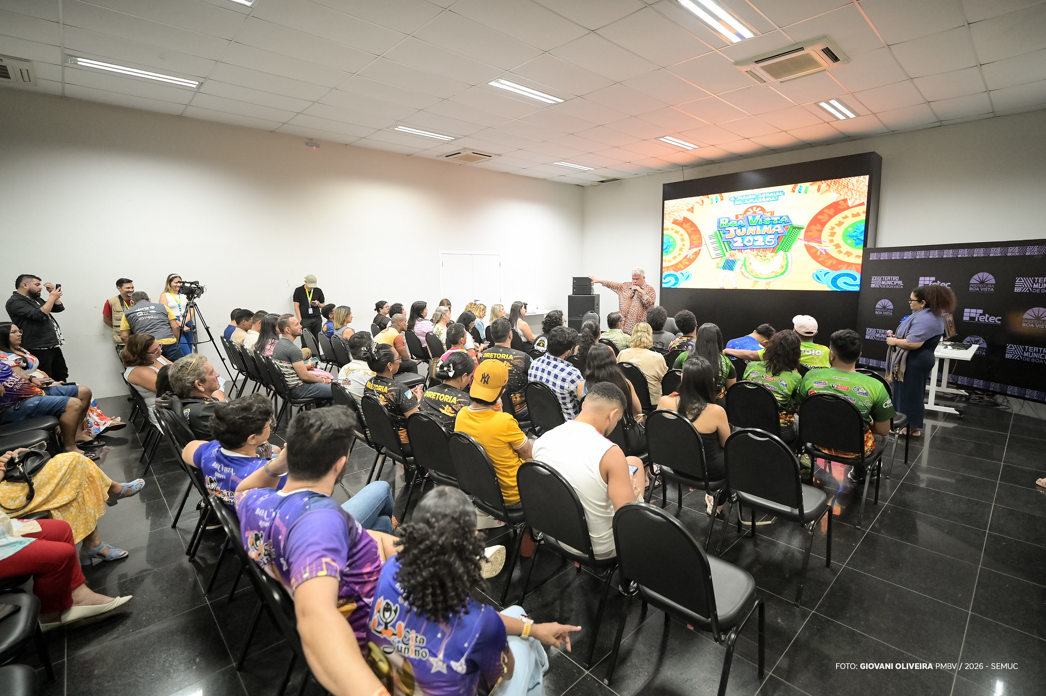 1782039113 182 A cidade se eleva por meio das quadrilhas