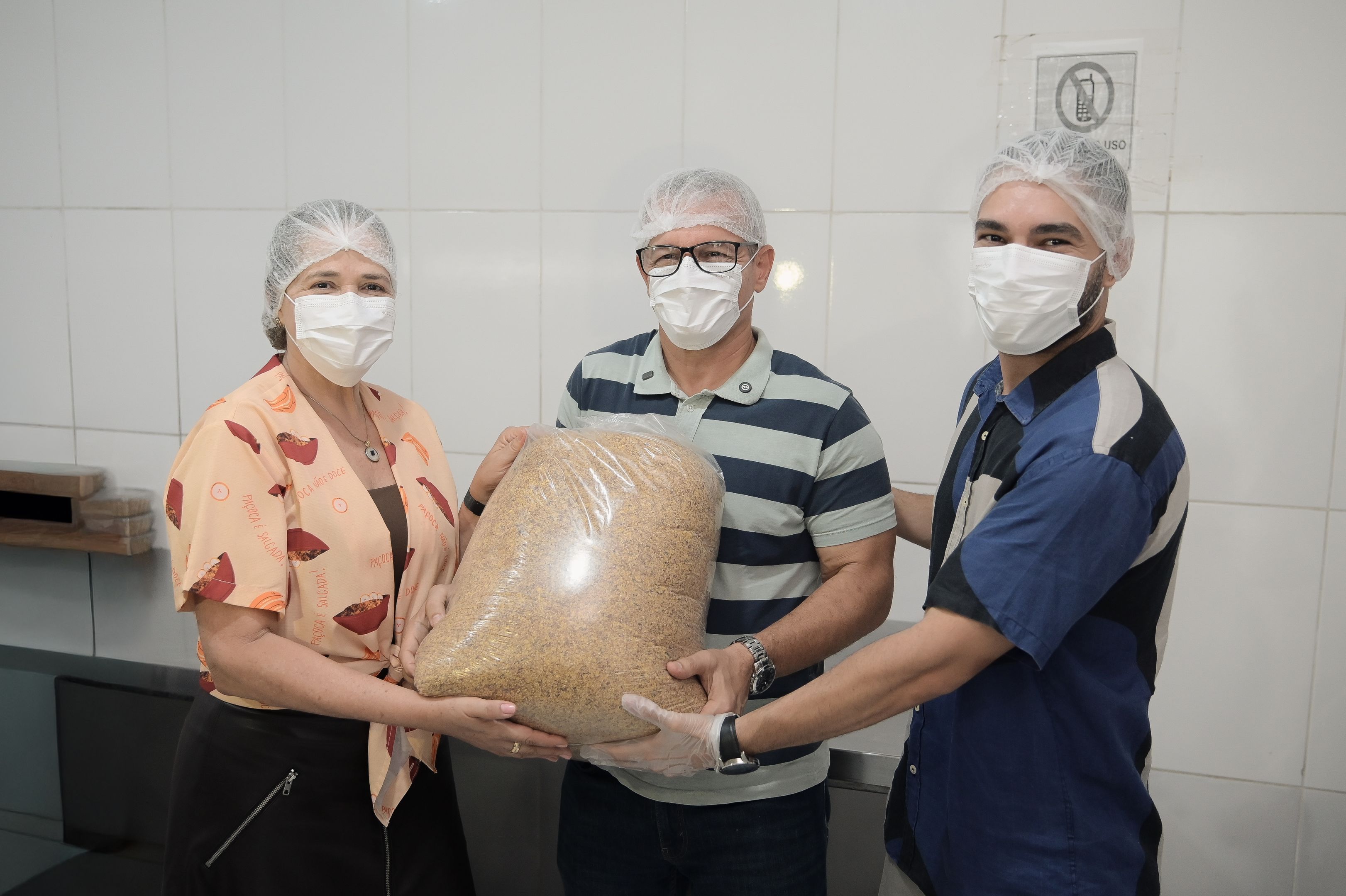 Preparacao da maior pacoca do mundo em Boa Vista