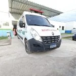 Homem é preso após agredir esposa e impedir busca por atendimento em