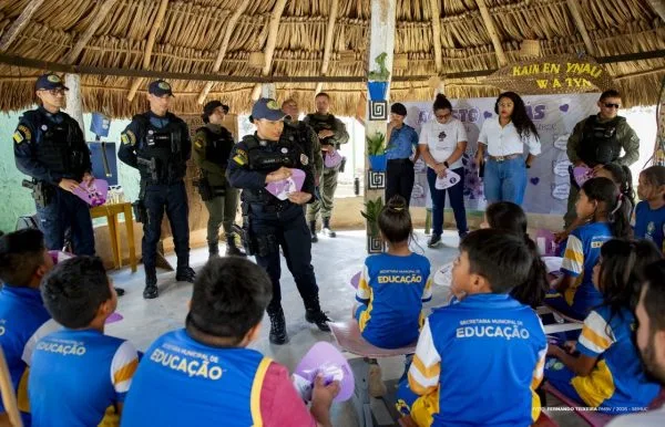 Agosto Lilás: prevenção à violência contra mulheres em comunidade indígena 4 55457264265 66430863da k