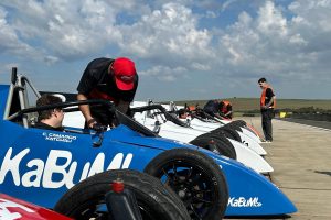 Logitech converte jogadores em pilotos no G Racing Series, competição inspirada na Fórmula 1
