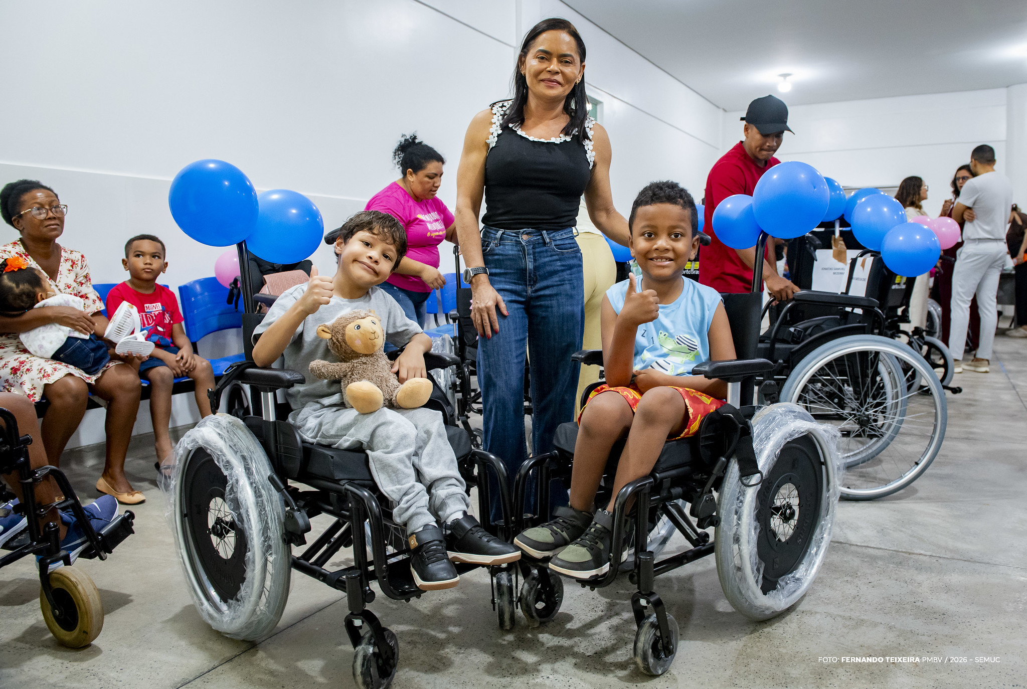 1788592792 508 Boa Vista entrega cadeiras de rodas infantis personalizadas