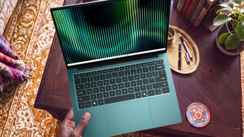 Novo Dell 14S é lançado em cores renovadas e vem com Intel Panther Laker — veja os detalhes